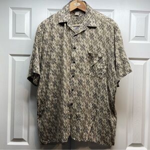 Natural Issue Men’s Short Sleeve Button Down Shirt Geometric Pattern Size XL